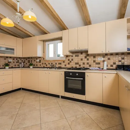Haus Elisa Atemberaubender Meerblick Zagorje